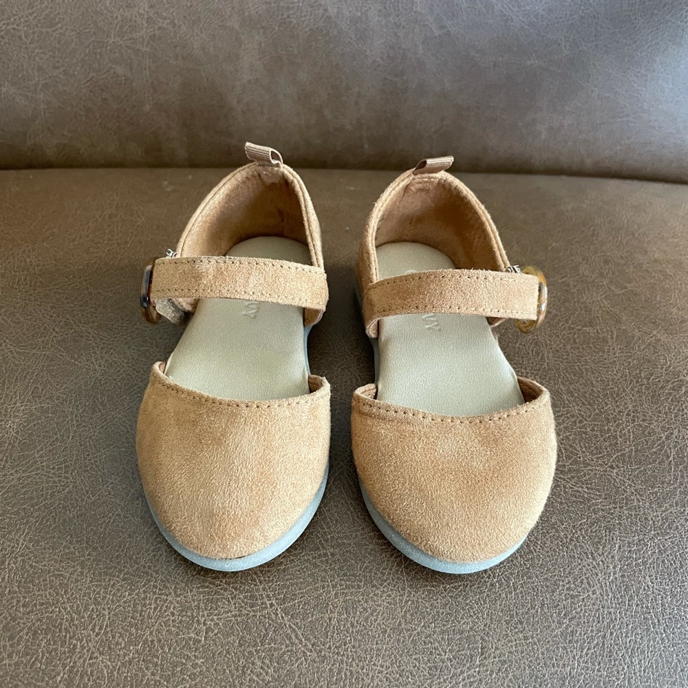 Old navy toddler brown suede Mary Jane shoe